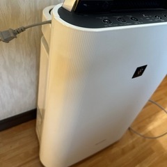 シャープ　SHARP 空気清浄機　KC-F70 中古品の画像