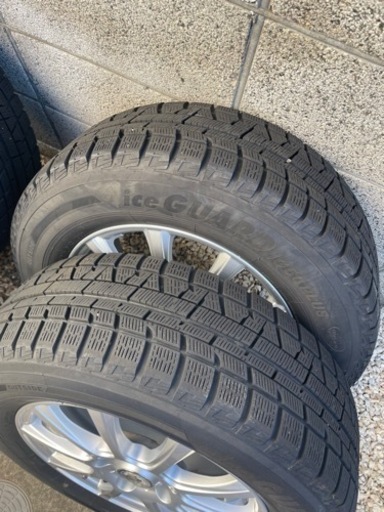 スタッドレスタイヤ