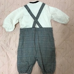 長袖ロンパース　80cmの画像