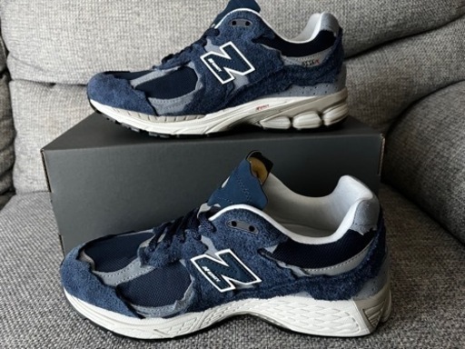 超美品ニューバランス2002RDK プロテクションパック