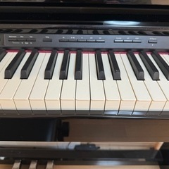 電子ピアノ　Rolandローランド　DP90Seの画像
