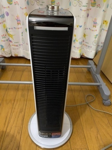 コイズミ 送風機能付ファンヒーター KHF-0828 2022年製