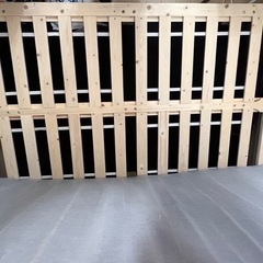 ベッドフレーム　セミダブル　LOWYAの画像
