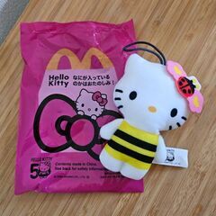 【最終値下げ】マクドナルド 50周年記念ハローキティ