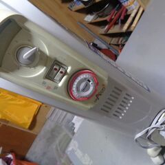 作動確認済商品「デロンギのオイルパネルヒーター」の画像