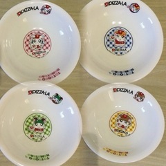 【中古】お皿10枚セット‼️の画像