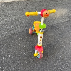 幼児用　2段変形キックボード　アンパンマン改の画像