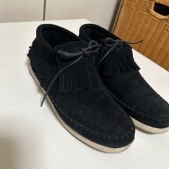 ミネトンカショートブーツ