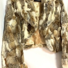 ラビットファー コート ショート丈の画像