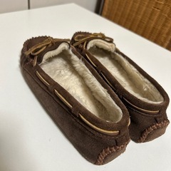 ミネトンカ25センチです