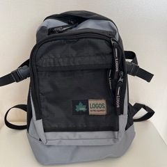 LOGOS子供用リュック　黒×グレー　usedの画像
