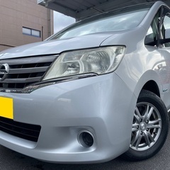 ガソリン代 節約☆S-HYBRID入りました‼️H25年式☆月々1.3万円〜分割払い可❗️車検2年付き！大人気☆日産 セレナ☆フリップダウンモニター付き☆SDナビ☆走行中DVD見れます☆ETC☆バックカメラ☆ドラレコ付きのフル装備☆電動スライドドア♪しかも両側☆ウィンカーミラー☆フル装備☆事故修復歴無し☆車内広々三列シート‼️の画像