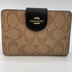 大幅値下げ‼️✴️新品未使用✴️COACH 二つ折り財布 シグネチャー柄 C0082の画像