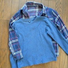 ネルシャツ2　長袖Tシャツ2 130cm 4枚セット　の画像