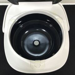 （1/27受渡済）YJT7939【TOSHIBA/東芝 5.5合IH炊飯器】美品 2022年製 真空IH RC-10VRT IH炊飯器 かまど銅釜 ホワイト キッチン 食卓 家電