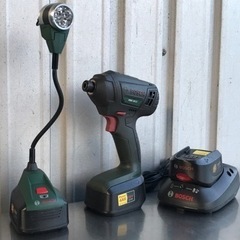 E74◇ボッシュ◇充電式インパクトドライバー・コードレスLEDマ...