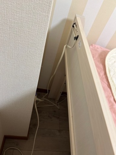 【セミダブル ベッドフレームのみ】取りに来て下さる方限定