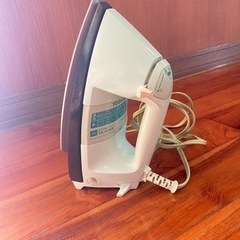 値下げ‼️アイロン　東芝アイロンの画像