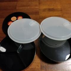 ピングーの二段弁当箱の画像