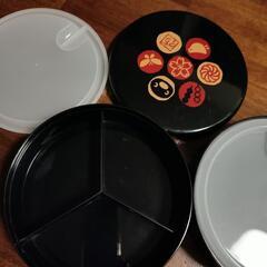 ピングーの二段弁当箱の画像