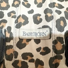 (最終値下げ)ベビービョルン ベビーキャリア ONE KAI ベージュレパード の画像