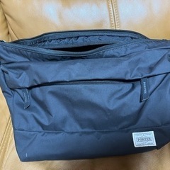 掲載期間1/29まで！お値下げしました！ほぼ未使用 美品Porter ショルダーバッグ の画像