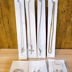 無料　ネックレス等　アクセサリー