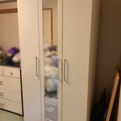 【受付中】ミラー付きホワイトワードローブ