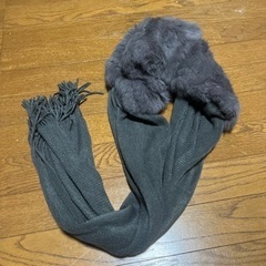 GIRL IS BRONZE マフラー　グレー　韓国の画像