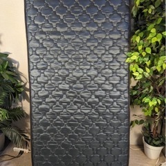 美品　シングルマットレスの画像