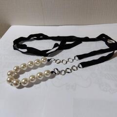 フェイラーのポーチ新品値下げしました、ネックレス差し上げますの画像