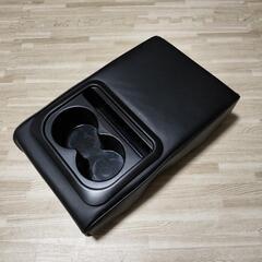 アームレスト　コンソールボックス クッション コンソール