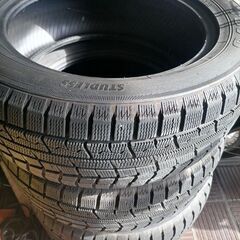 225/55R17 スタッドレスタイヤ　中古