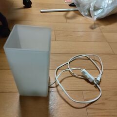 イケア　間接照明の画像
