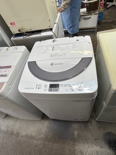万代店　クリーニング済み　SHARP 5.5kg「穴なし槽」「Ag+イオン」黒カビダブルブロック!ドルフィンパル! 洗濯機【ES-GE55N-S】