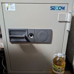 セコム　ホームピタゴラス　金庫