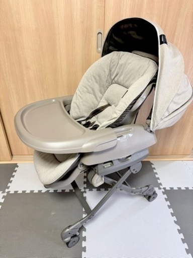 【取引中】コンビ　ネムリラ　電動