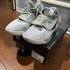 NIKE KD TREY 5 X EP 27cm 箱ありの画像