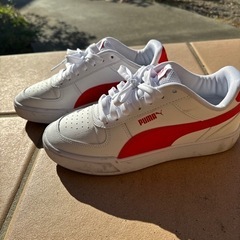 スニーカー(25cm)の画像