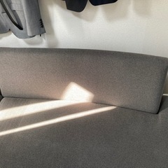 グレー　3人掛けソファー　プラス足置き