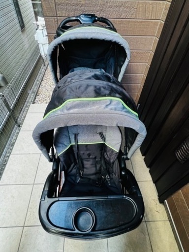 日本育児 2人乗りベビーカー