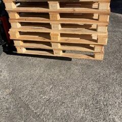 木製パレット差し上げます㉚の画像