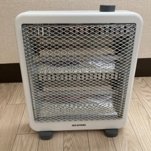 電気ストーブ　アイリスオーヤマ　800W