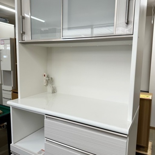 【超美品‼️】定価98,990円♪ ニトリ 100cm幅キッチンボード(ポスティア100KB) 食器棚 収納家具 艶あり木目調ホワイト