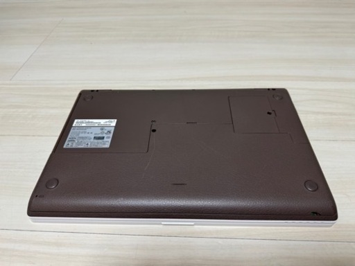 【SSD1TB、メモリ8GB変更済】富士通LIFE BOOK FMVA45C2W