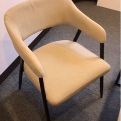 ニトリダイニングセットの画像