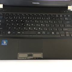 ノートパソコン 13.3インチ 東芝 ダイナブック  R700 intel core i5  266の画像