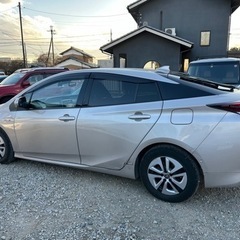 トヨタプリウス28年車　Aグレード　88,700km  車検7年／10月の画像