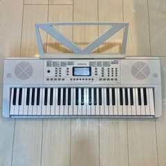 電子ピアノ キーボードの画像