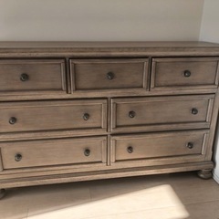 ☆高級木製チェスト　無料☆の画像